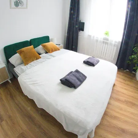 Bezpieczna Przystan - Apartamenty-Balia, Sauna, Narty Uherce Mineralne Exterior photo